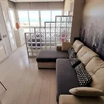 Estudio I Vistas Mar, Cerca Tren Y Malaga דירה *
