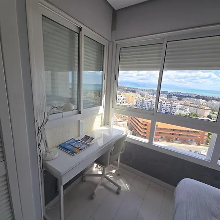 Estudio I Vistas Mar, Cerca Tren Y Malaga 아파트 토레몰리노스