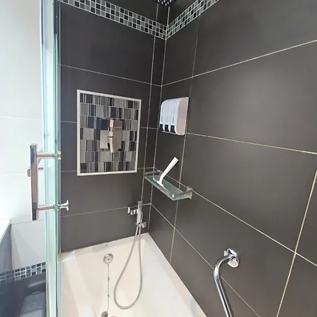 Estudio I Vistas Mar, Cerca Tren Y Malaga