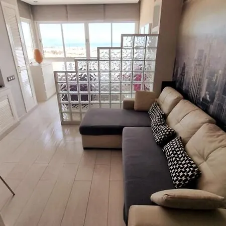 Estudio I Vistas Mar, Cerca Tren Y Malaga Appartement *