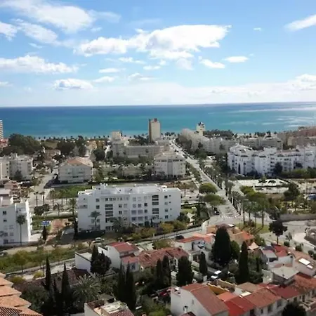 Apartment Estudio I Vistas Mar, Cerca Tren Y Malaga