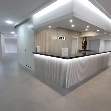 Estudio I Vistas Mar, Cerca Tren Y Malaga 아파트