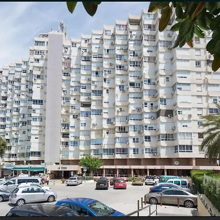 Estudio I Vistas Mar, Cerca Tren Y Malaga * 토레몰리노스