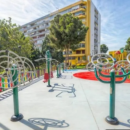Estudio I Vistas Mar, Cerca Tren Y Malaga Appartement