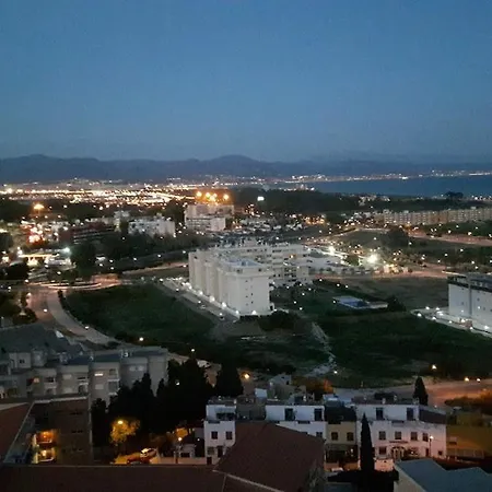 Estudio I Vistas Mar, Cerca Tren Y Malaga Appartement *