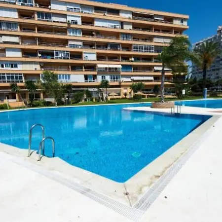 Estudio I Vistas Mar, Cerca Tren Y Malaga Appartement