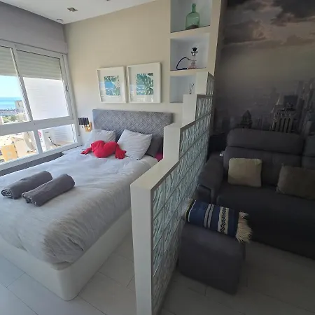 Estudio I Vistas Mar, Cerca Tren Y Malaga Appartement Torremolinos