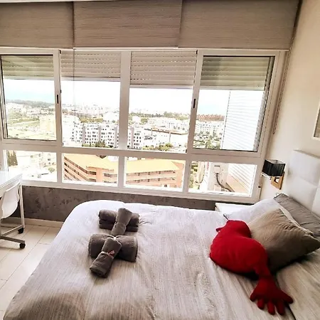 Appartement Estudio I Vistas Mar, Cerca Tren Y Malaga