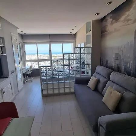 Estudio I Vistas Mar, Cerca Tren Y Malaga Appartement Torremolinos