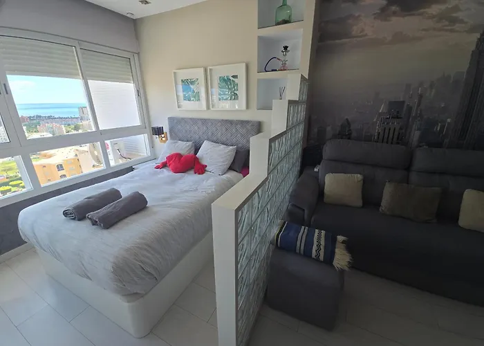 Estudio I Vistas Mar, Cerca Tren Y Malaga Torremolinos