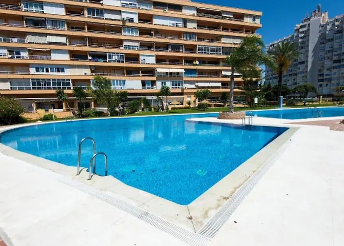 Estudio I Vistas Mar, Cerca Tren Y Malaga Apartment Torremolinos